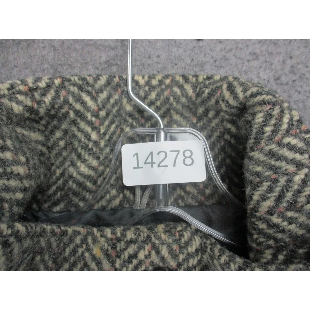 Woolrich please check